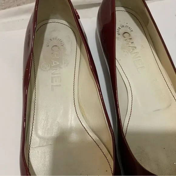 Chanel Vintage Flats 2007 Collection by Karl Lagerfeld Burgundy Patent Leather